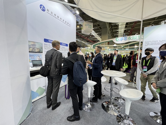 This year’s Expo was held at Taipei Nanyang Exhibition Hall 2. The New Taipei City Government Information Management Center was invited to participate in the Expo, and overseas guests came to visit and communicate.