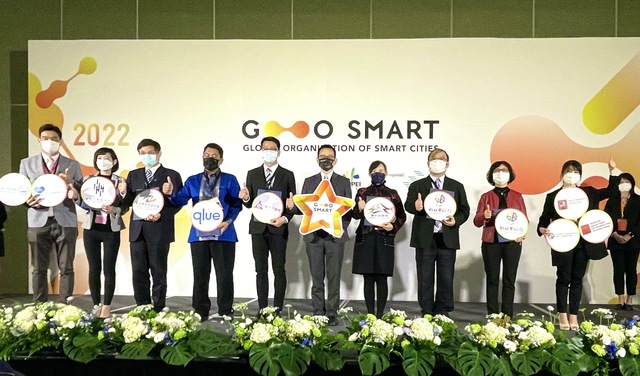 圖三2022 GO SMART Award Finalist 合影留念