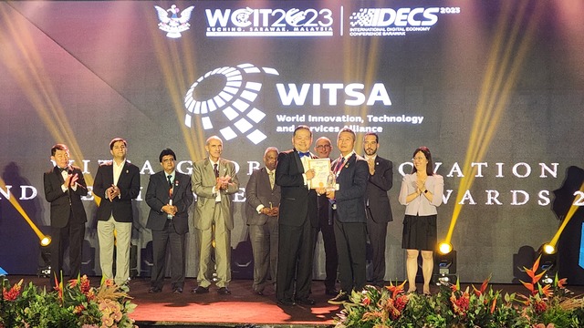 圖一新北市參與2023年WITSA舉辦之Global Innovation and Tech Excellence Awards頒獎典禮，以「5G智慧共桿」勇奪智慧城市獎首獎